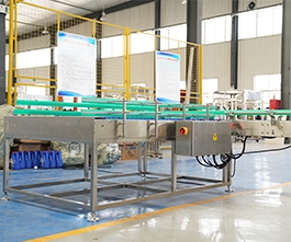 潤滑油灌裝機上桶平臺，自動供瓶機客戶現場視頻